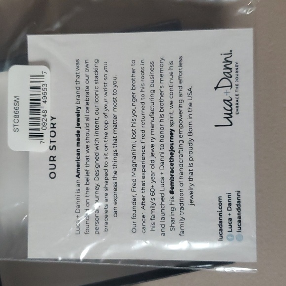 Luca + Danni Embrace the Journey Arrow Bracelet - Picture 5 of 5